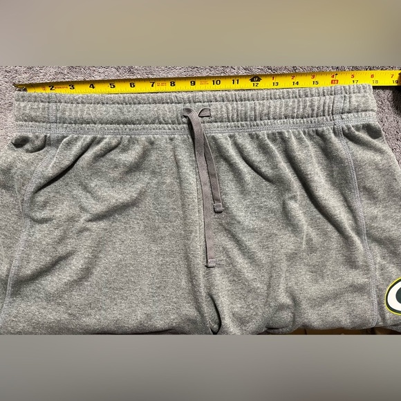 Fanatics Green Bay Packers Grey Women's Shorts Size XL - Picture 4 of 6